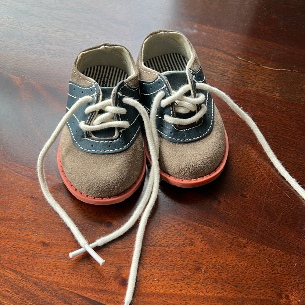 Genuine Baby by OshKosh saddle shoes